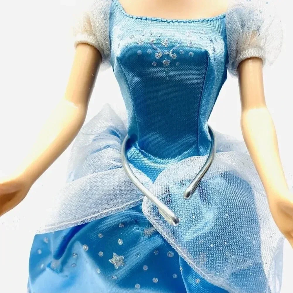 MATTEL BARBIE Disney Cinderella Doll Blonde Hair Blue Eyes Blue Dress 12